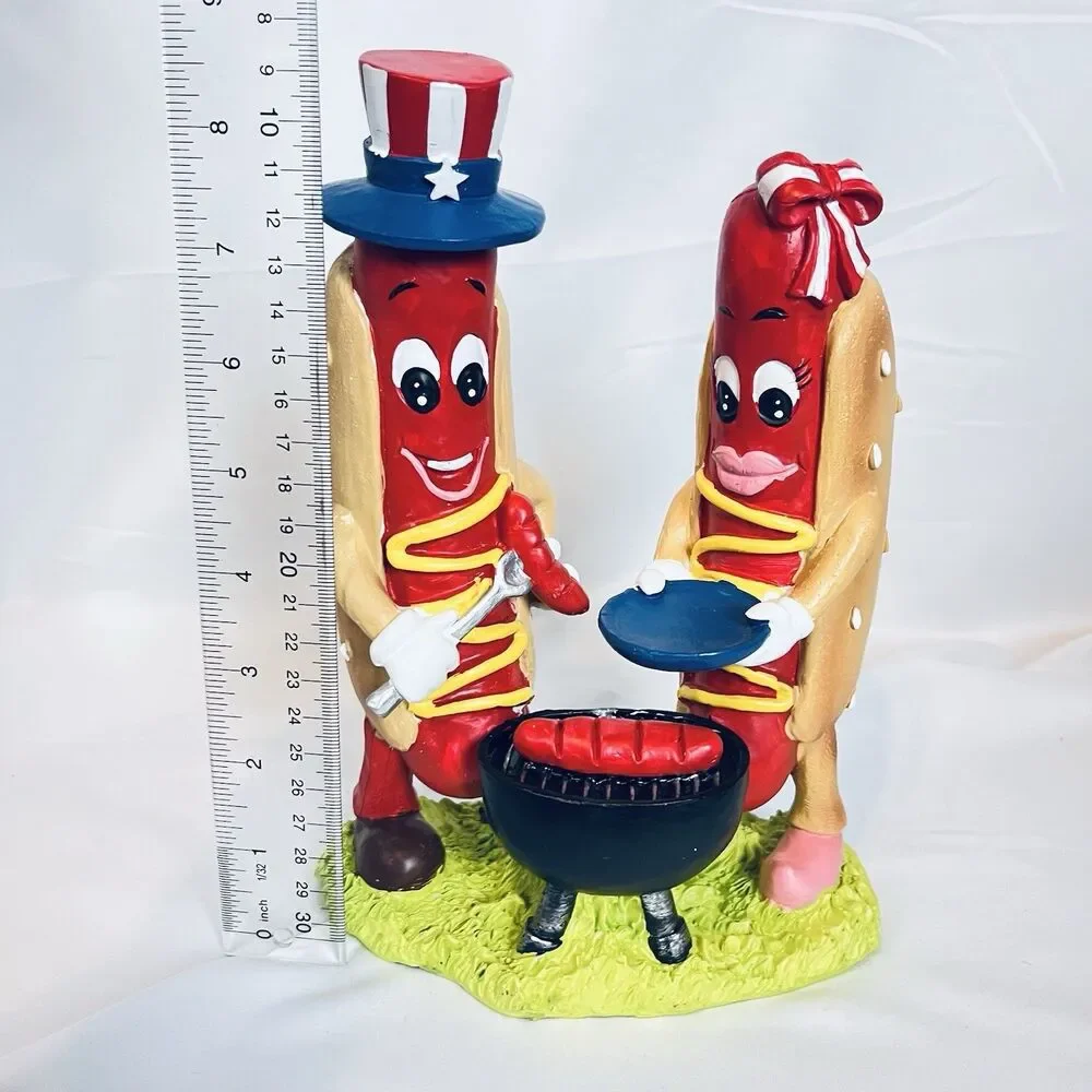 Hot Dog Couple Grilling Figurine (Kitsch Americana) 6”X 8.5” Tall NWT